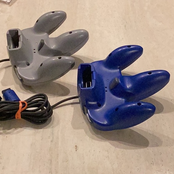 Nintendo 64 Controllers Original N64 Controller Lot Of 2 Blue Grey - Picture 14 of 16
